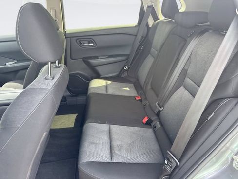 Used 2025 Nissan Rogue SV AWD/4WD image 22