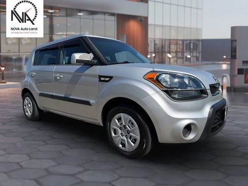 Used 2013 Kia Soul image 2