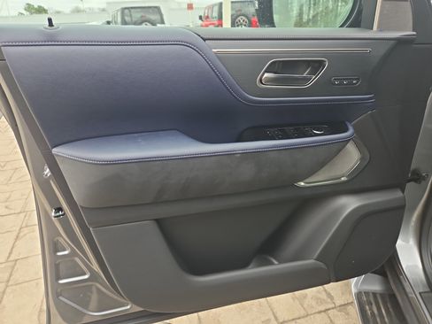 New 2026 INFINITI QX80 4WD image 5