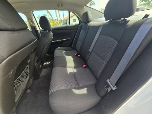 Used 2011 Chevrolet Malibu LT w/ Power Convenience Package FWD image 19
