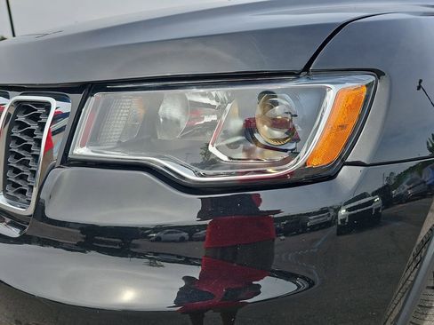 Used 2022 Jeep Grand Cherokee Limited AWD/4WD image 36