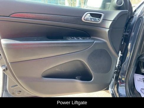 Used 2018 Jeep Grand Cherokee Altitude image 19