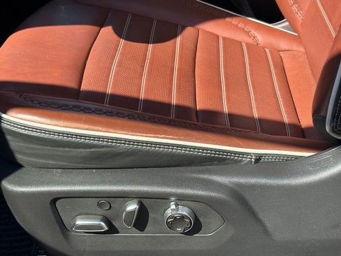 Used 2024 GMC Sierra 1500 Denali Ultimate image 28