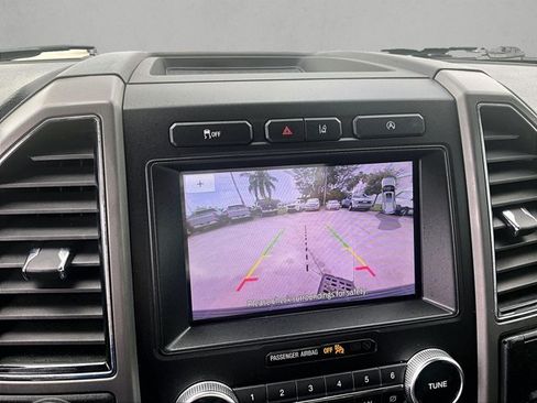 Used 2020 Ford Expedition XLT RWD image 23