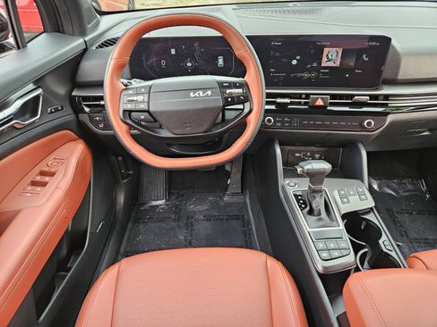 Used 2026 Kia Sportage SX image 12