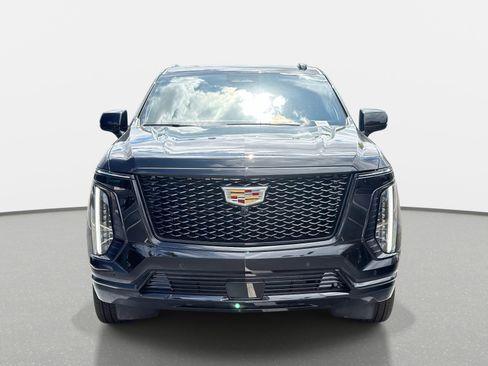 Used 2025 Cadillac Escalade Sport Platinum AWD/4WD image 8