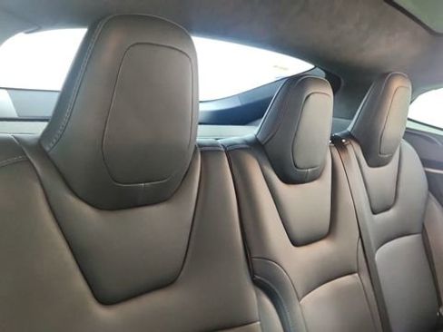 Used 2019 Tesla Model S 100D image 27
