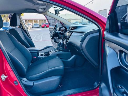 Used 2018 Nissan Rogue Sport S w/ S Appearance Package image 20