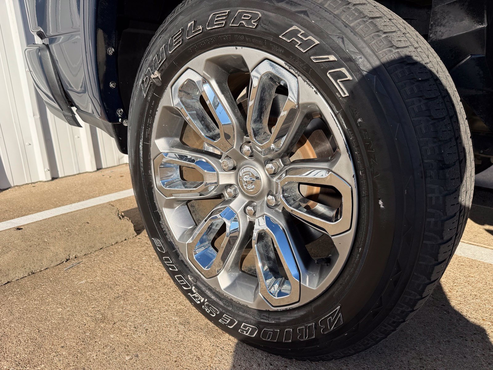 Used 2021 RAM 1500 Laramie w/ Laramie Southwest Edition RWD image 47