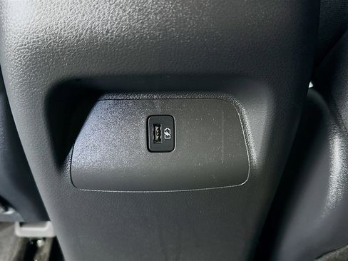 Used 2022 Nissan Sentra SV w/ All-Weather Package image 16