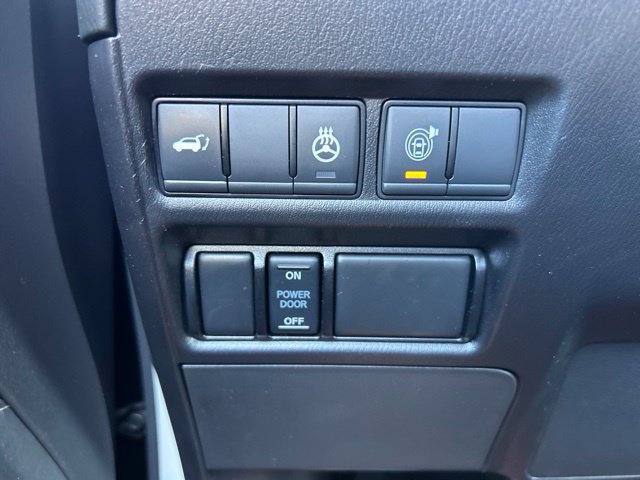 Used 2023 Nissan Armada Platinum w/ Captain's Chairs Package AWD/4WD image 16