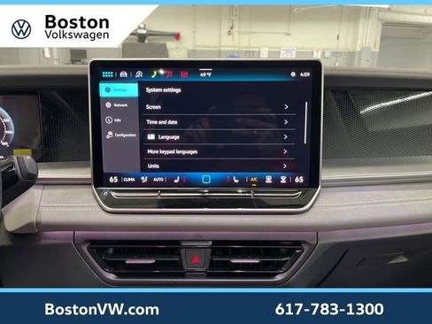 New 2026 Volkswagen Tiguan SE AWD/4WD image 21