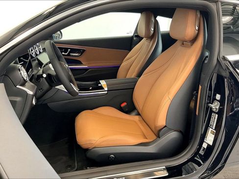New 2026 Mercedes-Benz CLE 300 4MATIC Coupe image 9