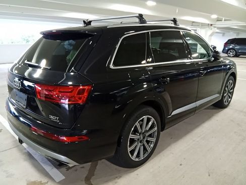 Used 2017 Audi Q7 3.0T Premium Plus AWD/4WD image 5