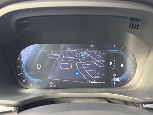 Certified 2025 Volvo XC60 B5 Plus image 19