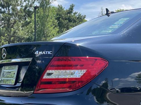 Used 2013 Mercedes-Benz C 300 4MATIC Sedan image 18