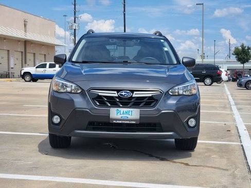 Used 2022 Subaru Crosstrek 2.0i Premium w/ Moonroof Package AWD/4WD image 2