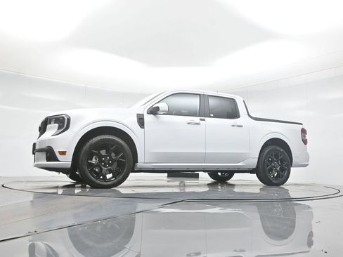 New 2025 Ford Maverick Lobo image 7