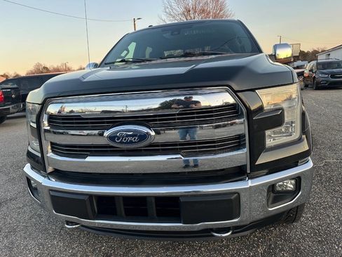 Used 2015 Ford F150 Lariat w/ Equipment Group 502A Luxury image 11