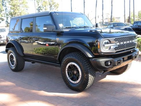 Certified 2023 Ford Bronco Badlands image 6