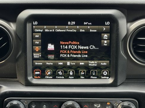Used 2022 Jeep Wrangler Unlimited Sport AWD/4WD image 12