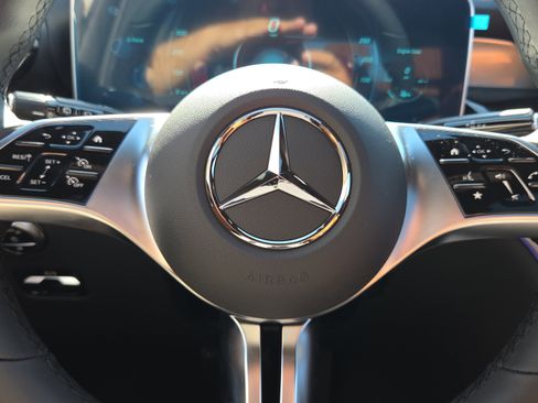 New 2026 Mercedes-Benz GLC 300 GLC 300 image 33