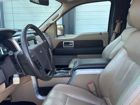 Used 2014 Ford F150 Lariat w/ Equipment Group 502A Luxury image 12