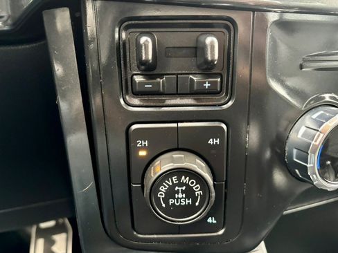 Used 2022 Ford F150 XLT w/ Equipment Group 302A High image 25