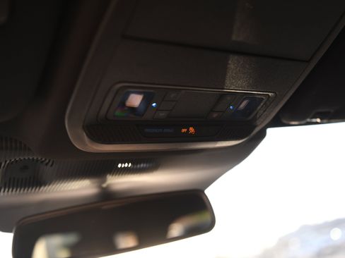 New 2026 Ford Explorer ST-Line w/ ST-Line Street Pack image 32