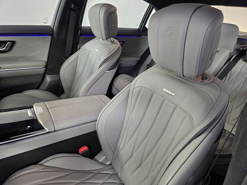Used 2025 Mercedes-Benz S 63 AMG S image 11