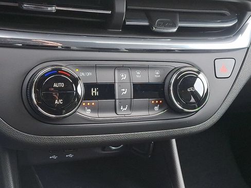 New 2026 Buick Envista Preferred w/ Convenience I Package FWD image 16