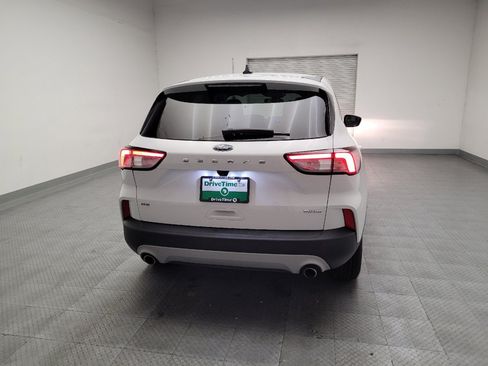 Used 2022 Ford Escape SE AWD/4WD image 7