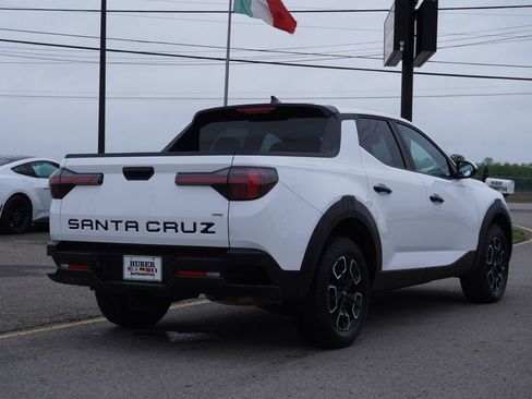 Used 2022 Hyundai Santa Cruz SE AWD/4WD image 7