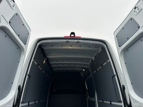 New 2026 Mercedes-Benz Sprinter 2500 image 22