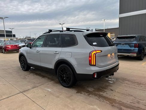 Used 2024 Kia Telluride SX Prestige X-Line AWD/4WD image 2