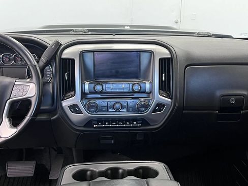 Used 2019 GMC Sierra 3500 SLT w/ Suspension Package, Off-Road AWD/4WD image 14