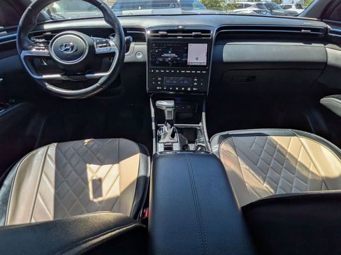 Certified 2024 Hyundai Santa Cruz Limited image 17