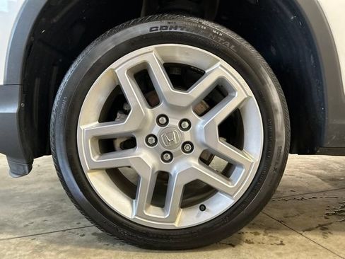 Certified 2024 Honda Passport EX-L image 11
