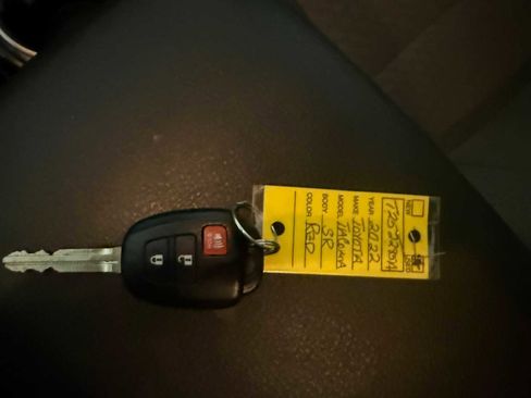 Certified 2022 Toyota Tacoma SR image 36