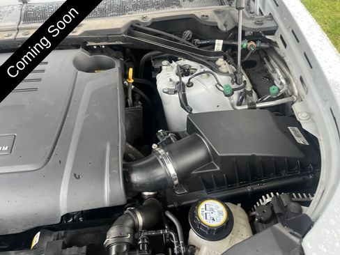 Used 2022 Land Rover Defender 90 S AWD/4WD image 20