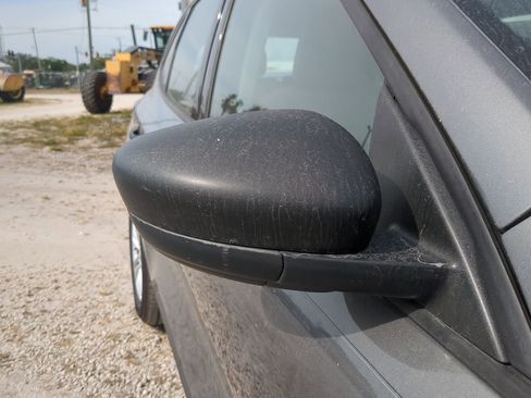 Used 2022 Ford Escape S image 12