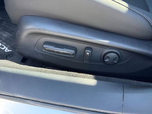 Used 2025 Honda Accord Sport image 11