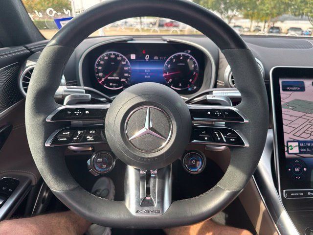 Used 2022 Mercedes-Benz SL 55 AMG 4MATIC image 12