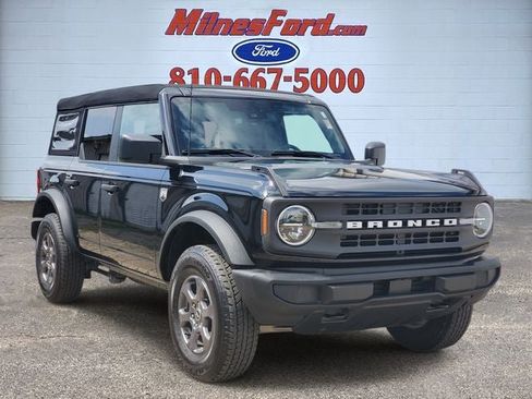 Used 2025 Ford Bronco Big Bend AWD/4WD image 2