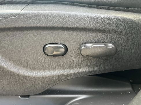 Used 2020 Chevrolet Trax Premier image 15