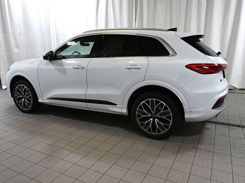 Used 2025 Audi Q5 Premium Plus w/ Premium Plus AWD/4WD image 10