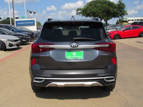 Used 2021 Kia Seltos SX image 7