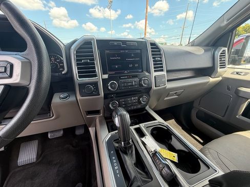 Used 2015 Ford F150 Lariat AWD/4WD image 13