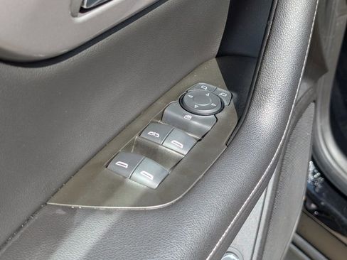 Used 2023 Chevrolet Blazer LT w/ Convenience Package image 16