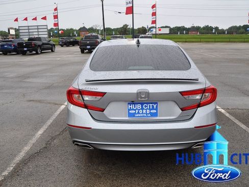 Used 2022 Honda Accord Sport image 4
